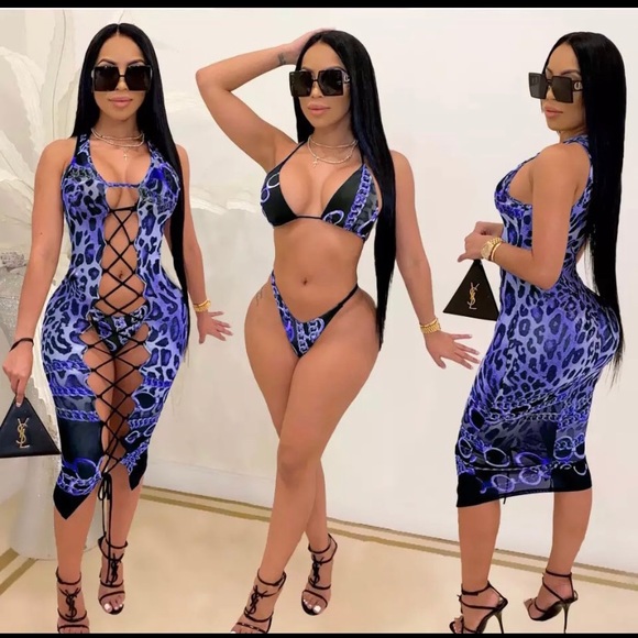 Bathing suits - Picture 6 of 6